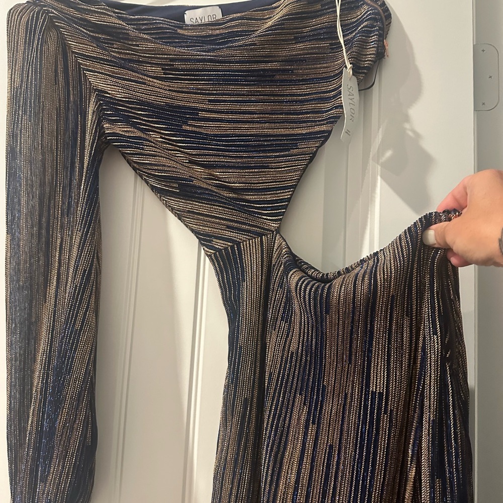 Saylor dress